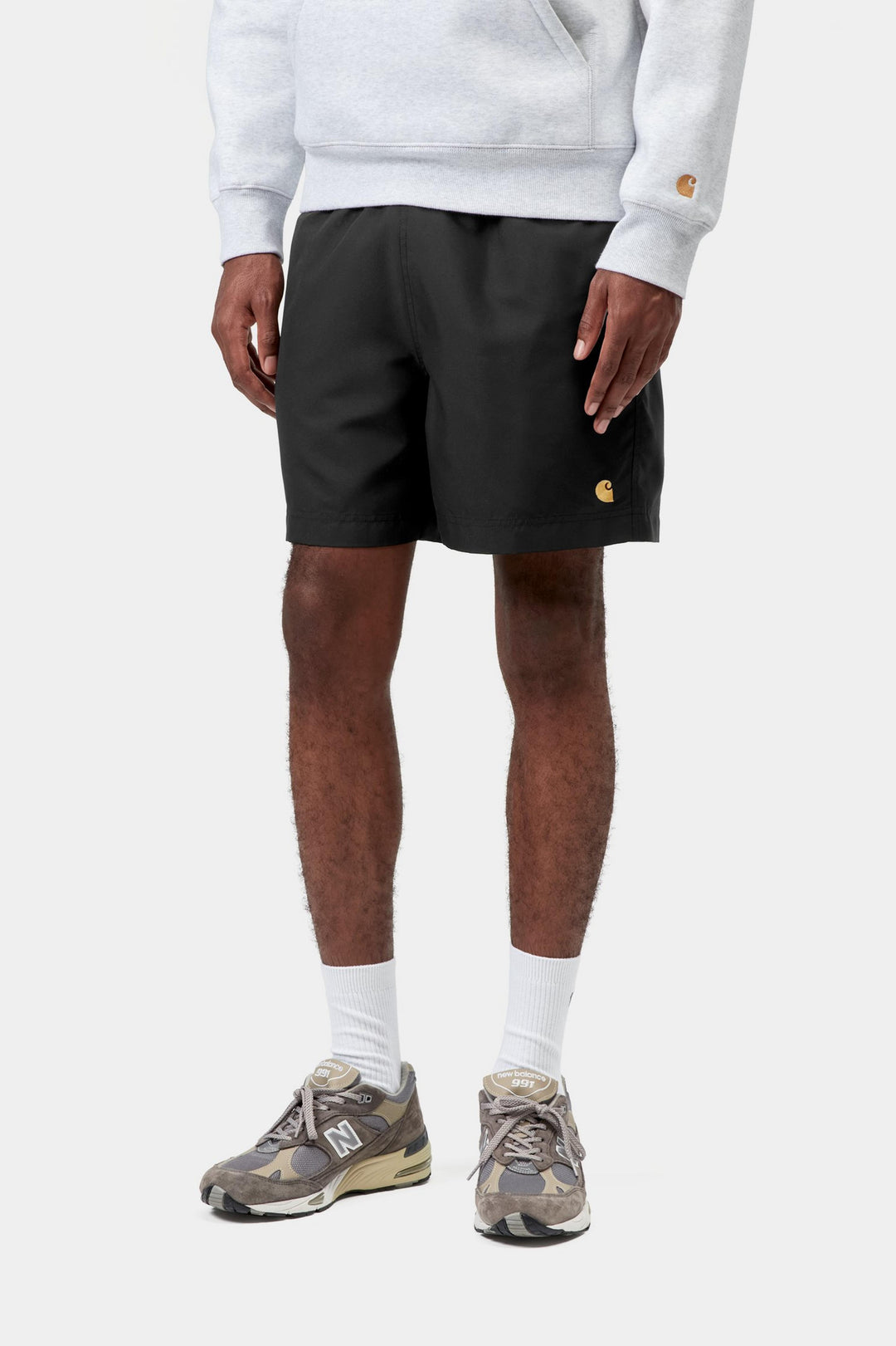 Carhartt Wip Chase Swim Trunks Black / Gold Nero - foto 3